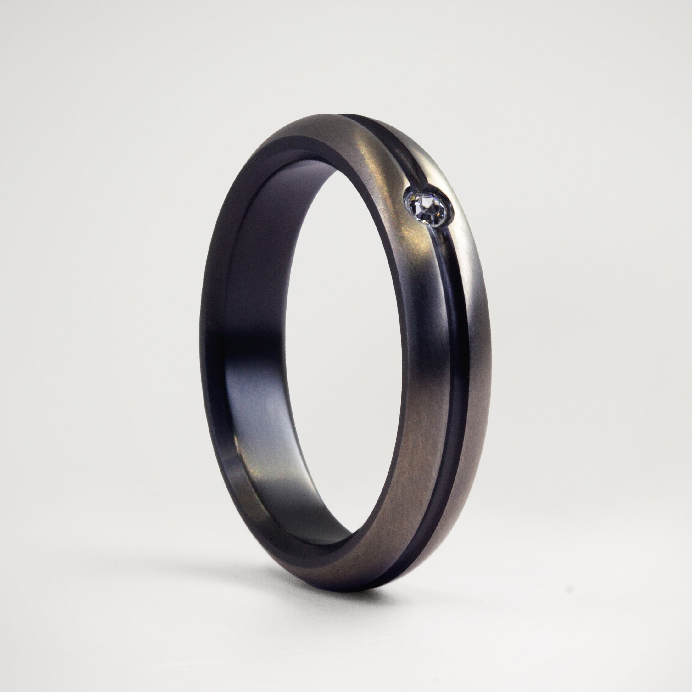 Set combined Zirconium low relief