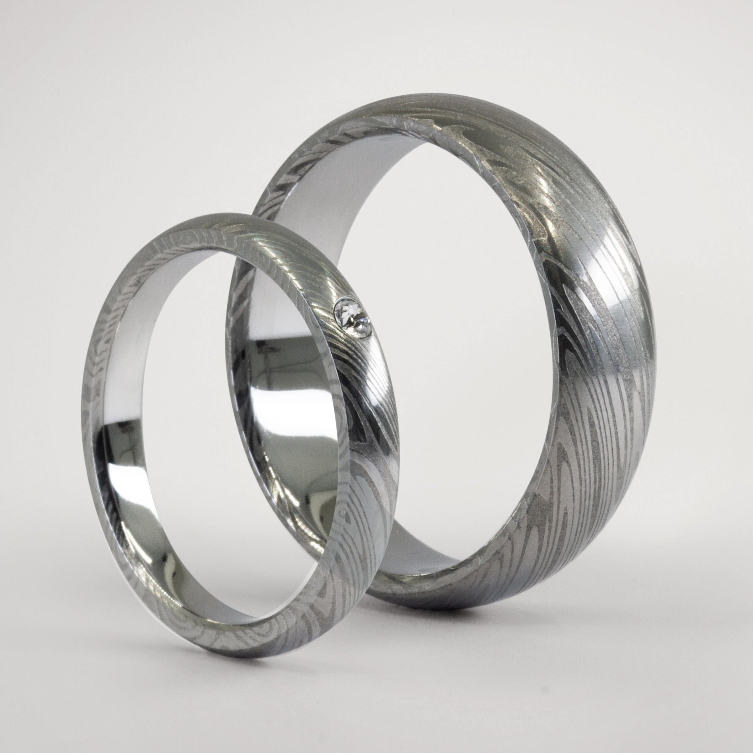 Set polished Damascus steel