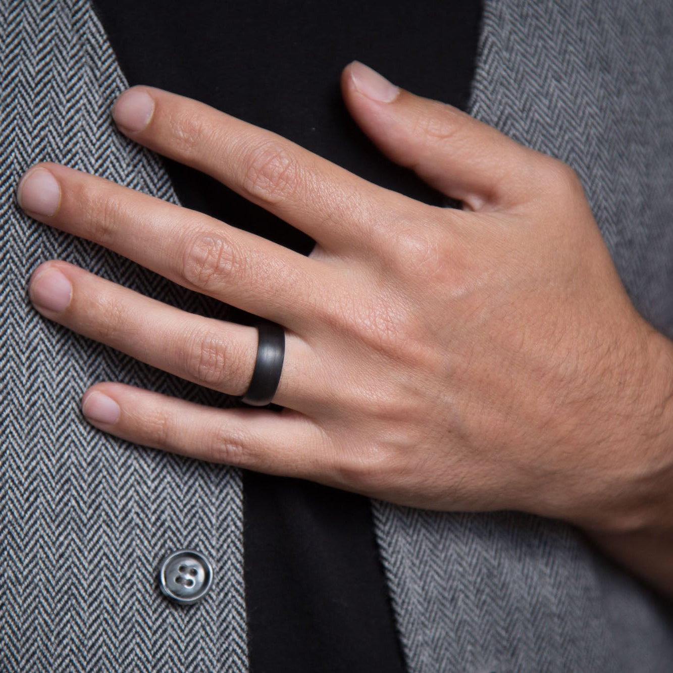 Rounded carbon fiber ring