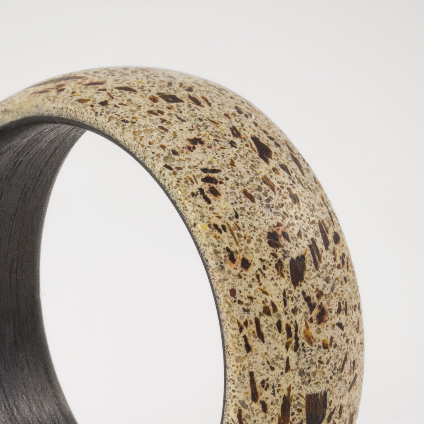concrete lapacho wood & carbon fiber men Ring