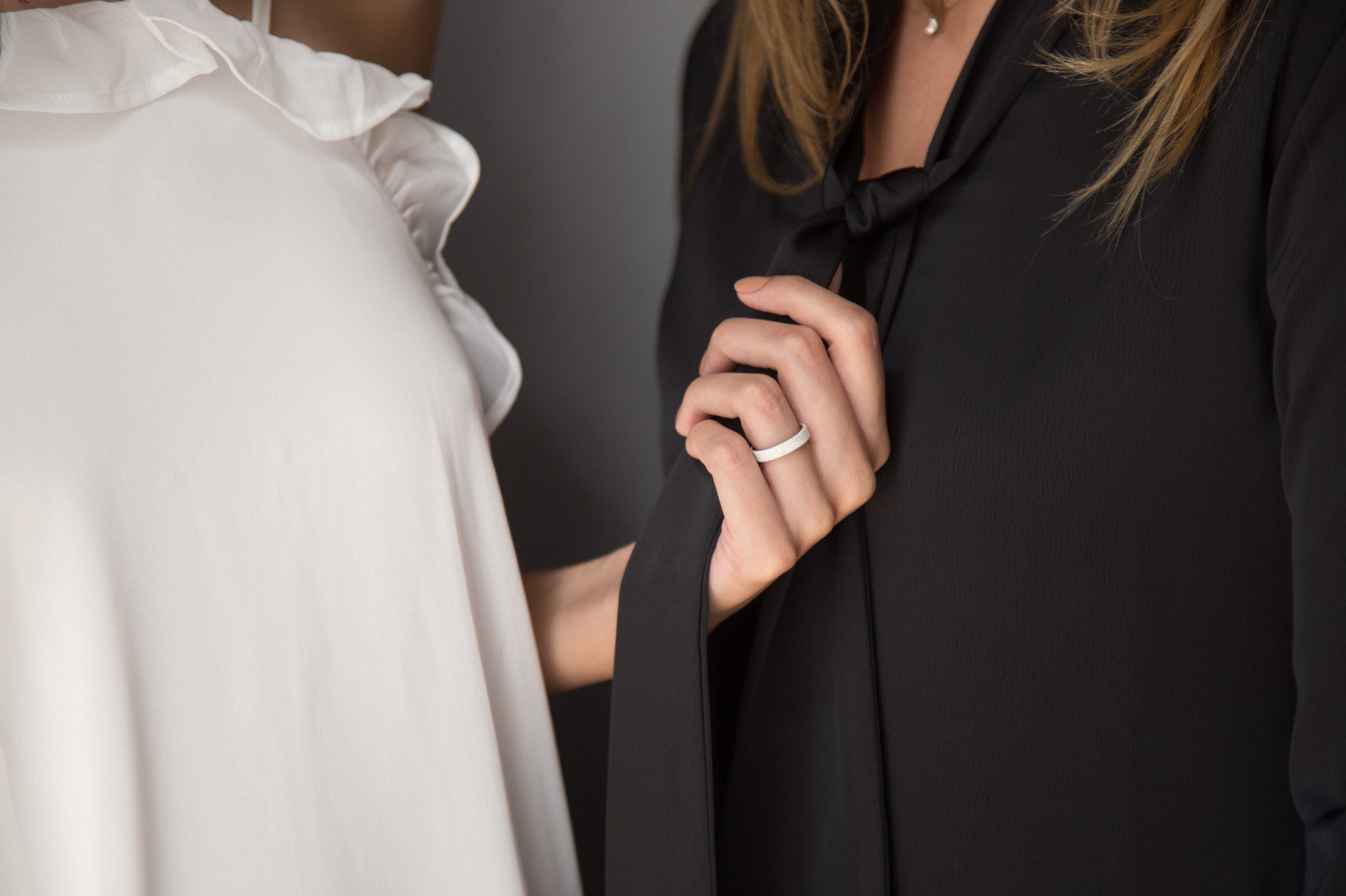 Carrara Marble bronze & wood Ring