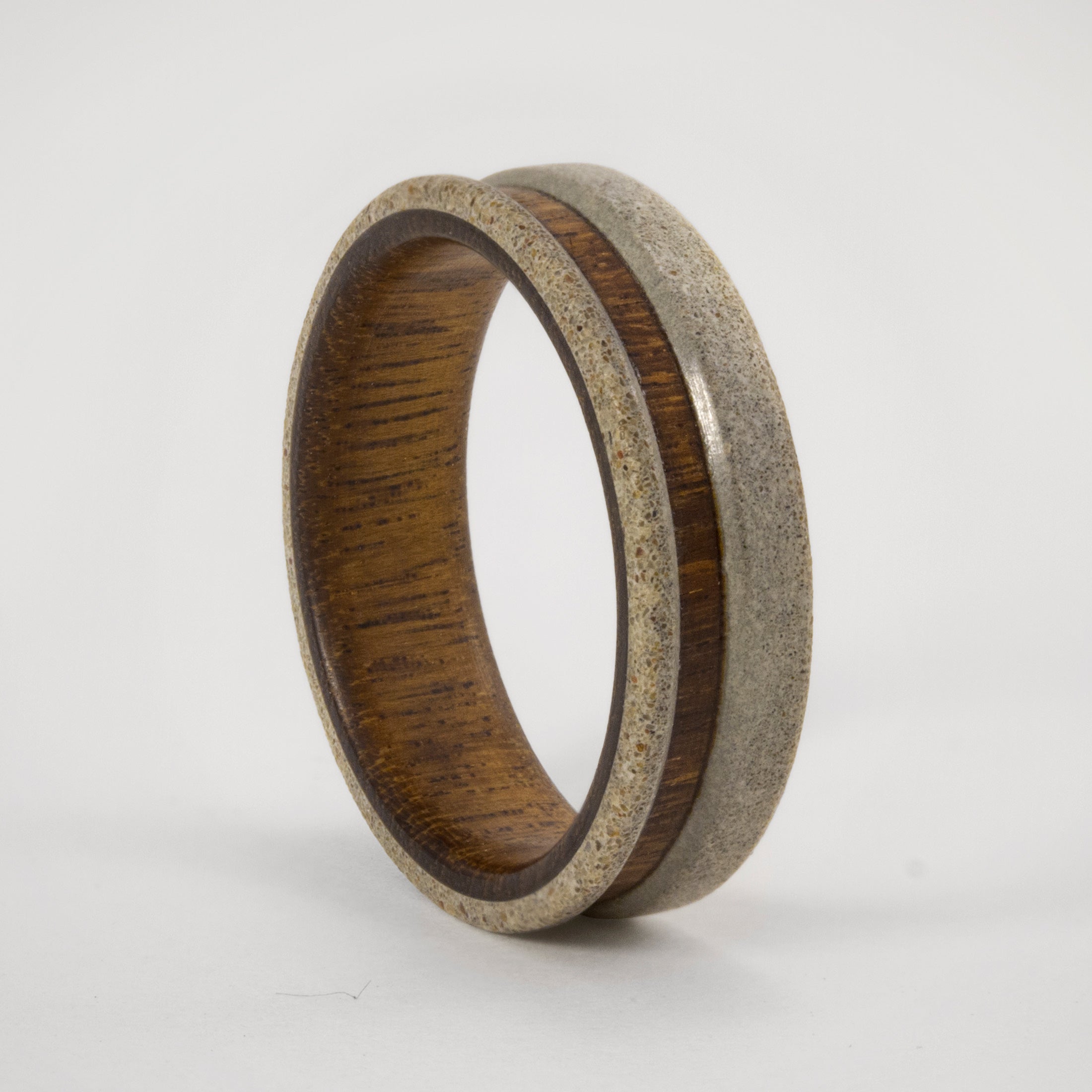 set gray concrete and wood