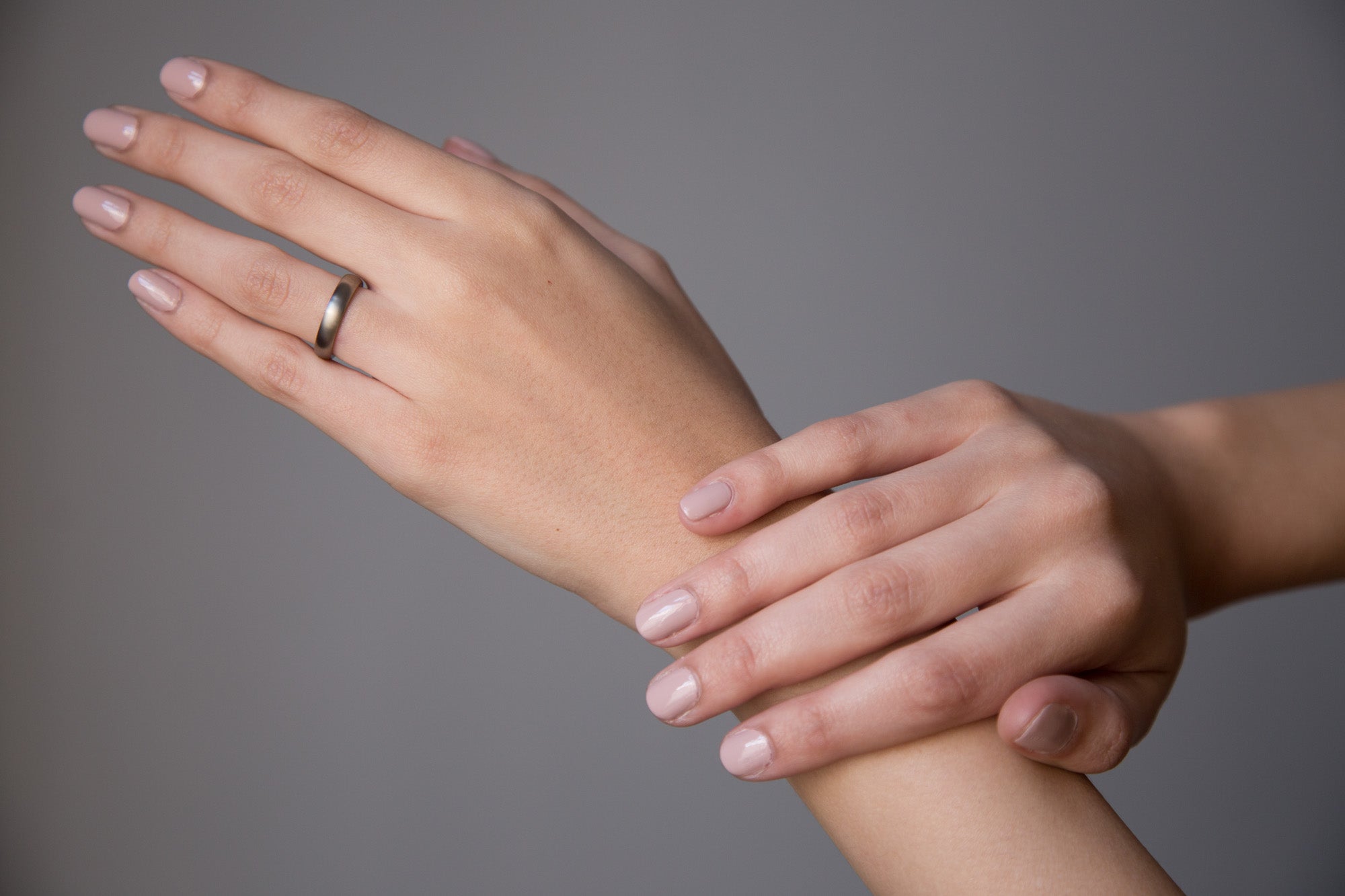 Set Rounded matte titanium