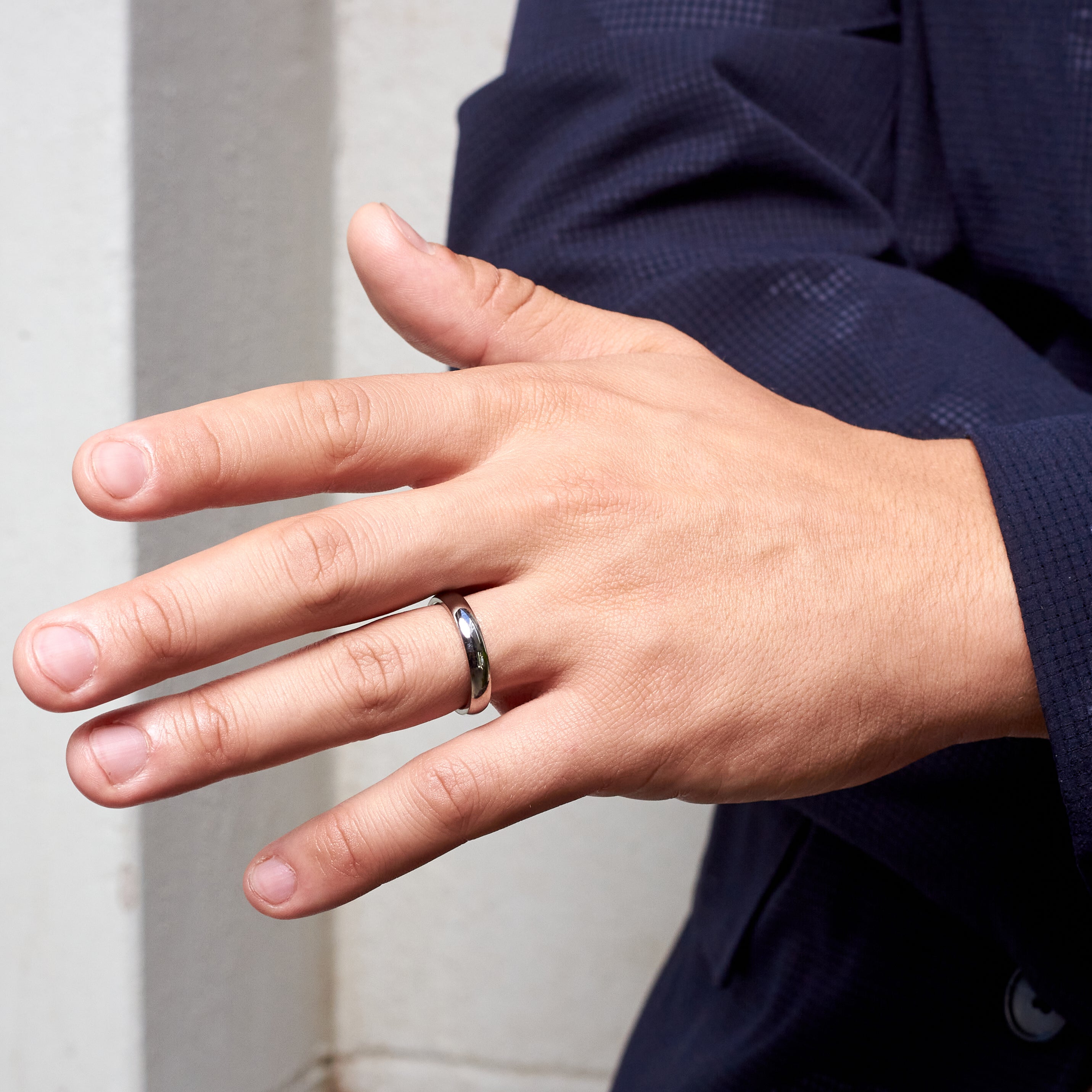 R2G! - SET ROUNDED POLISHED TITANIUM