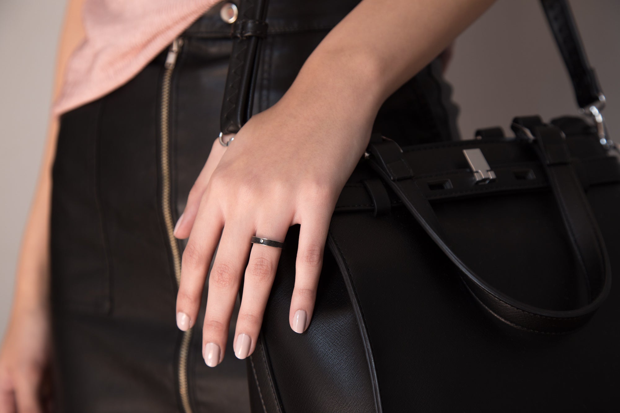 Black concrete and titanium Women Ring