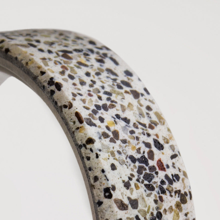 Patagonic Concrete and titanium men ring