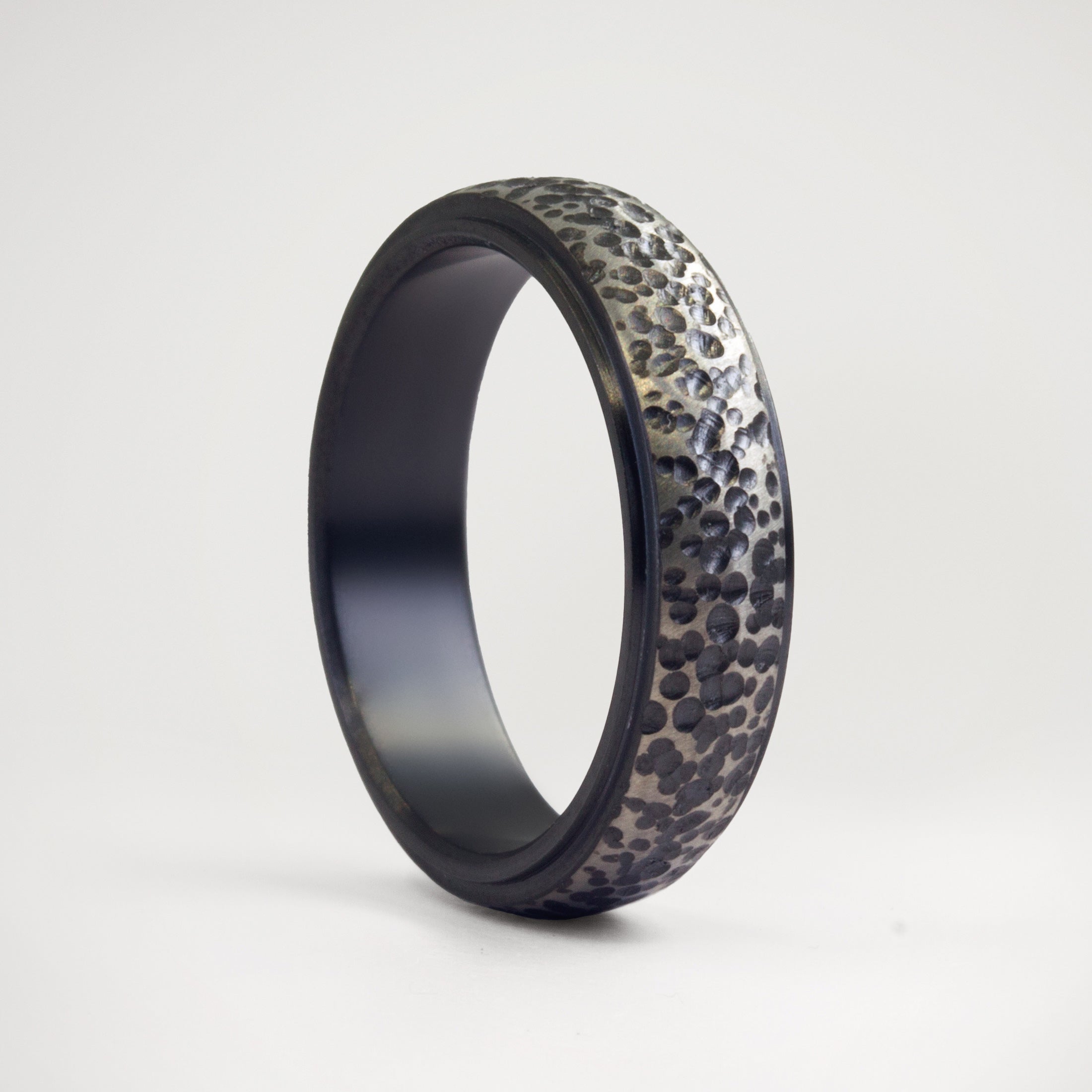 Set Carved Zirconium