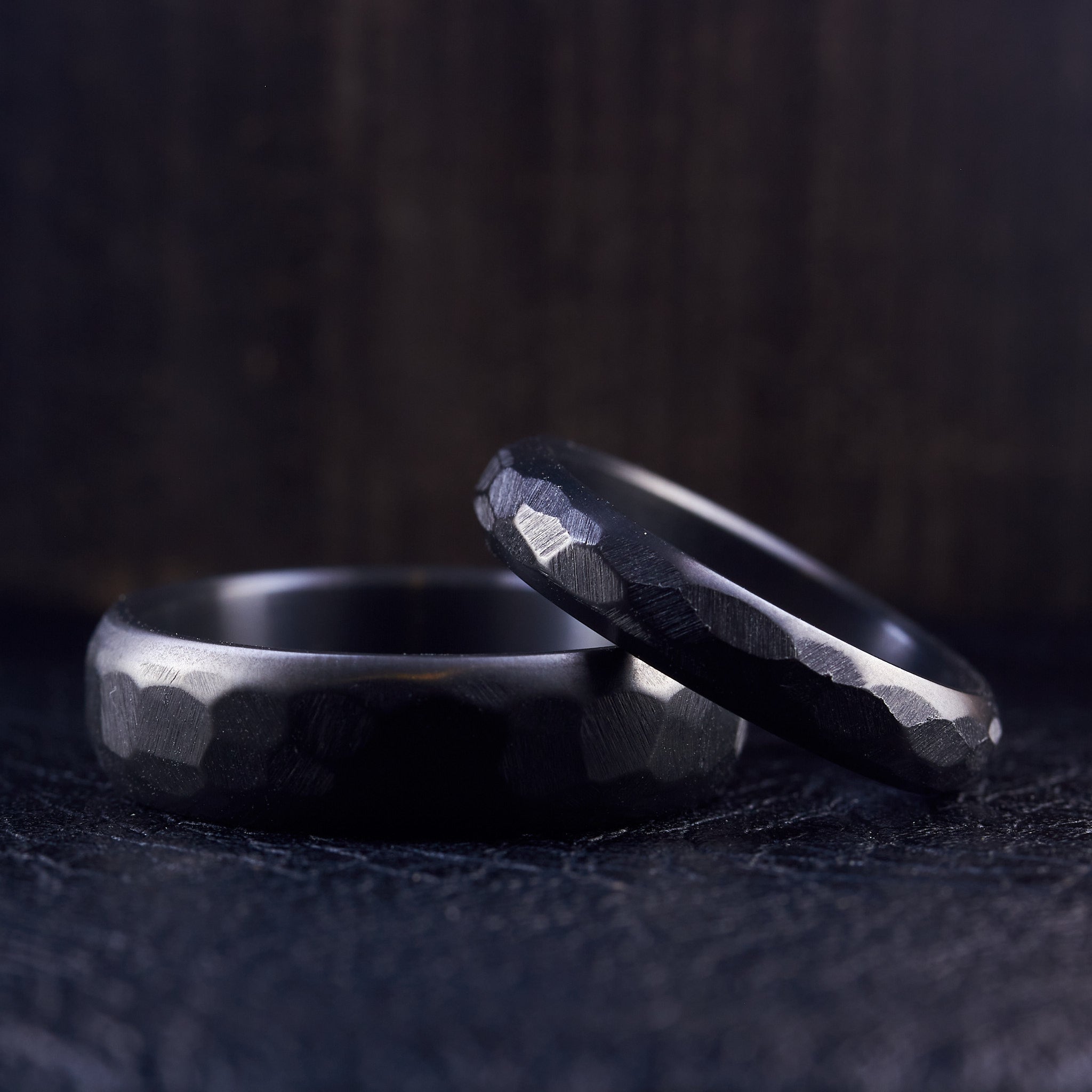 Set hammered Zirconium