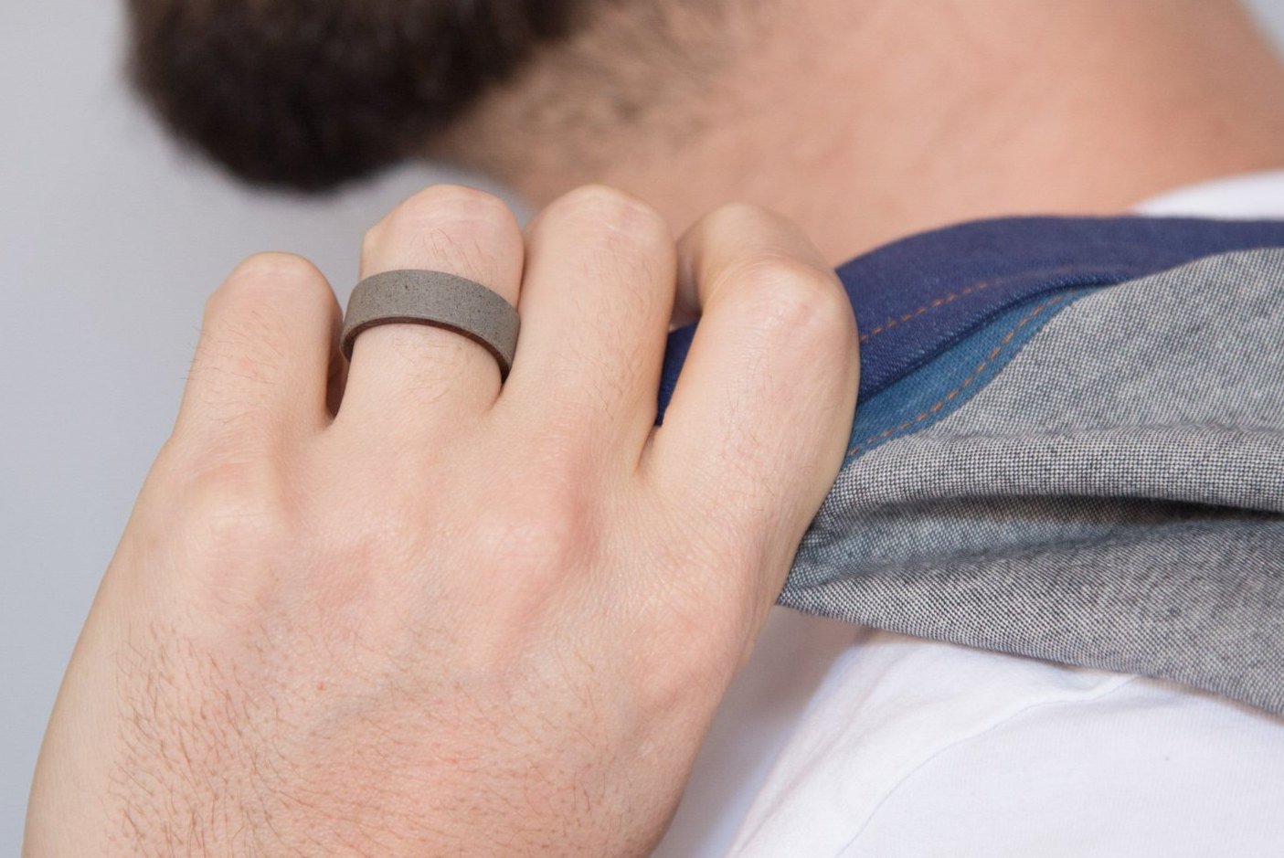 Grey concrete with incense wood with chamfered edges Ring - Loreto Rings