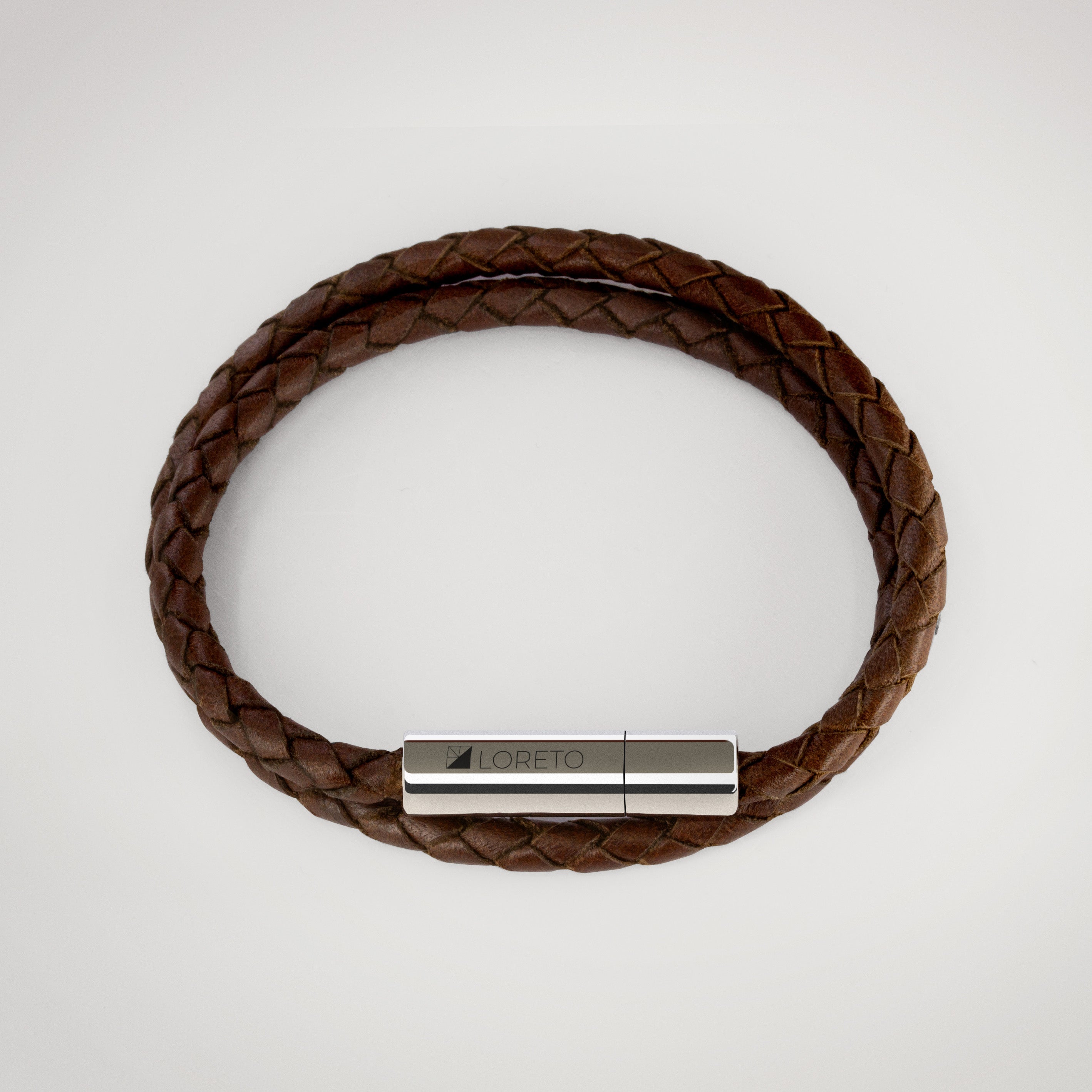 Braunes doppelt geflochtenes Lederarmband aus 100 % argentinischem Leder und Titan