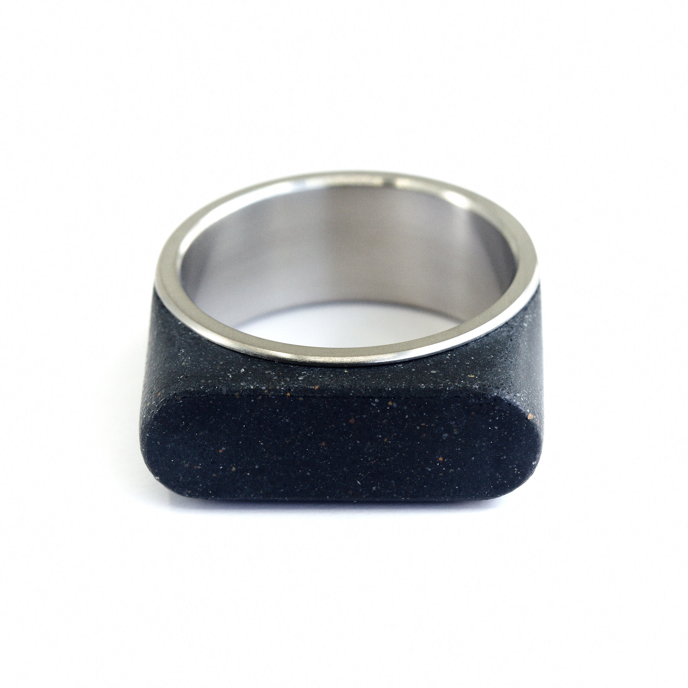 RING NEO BLACK