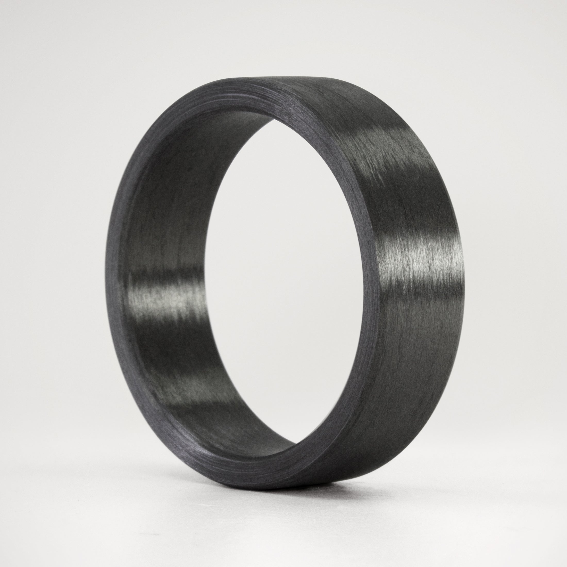 Flat carbon fiber men ring