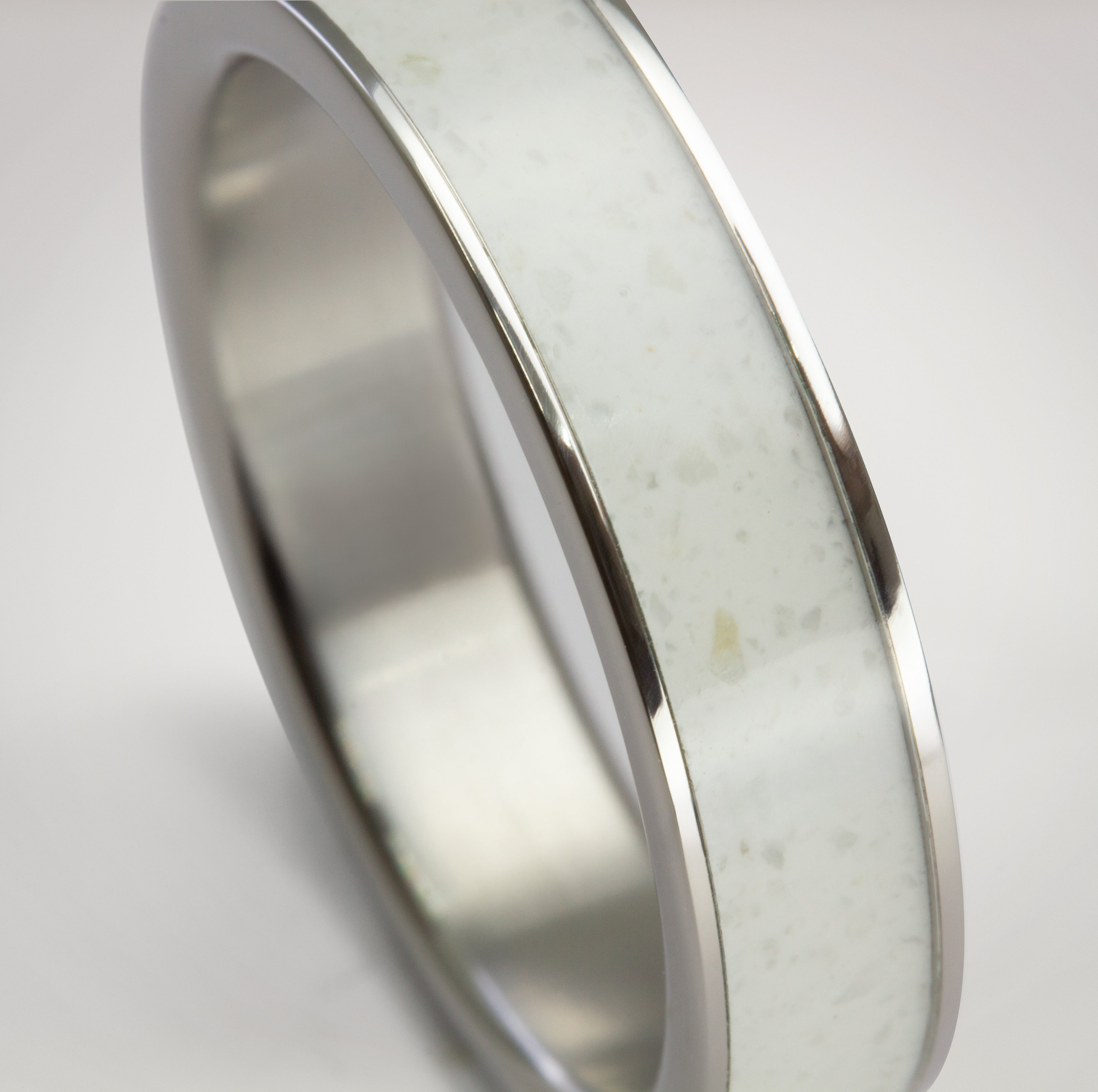 CARRARA MARBLE AND POLISHED TITANIUM RING