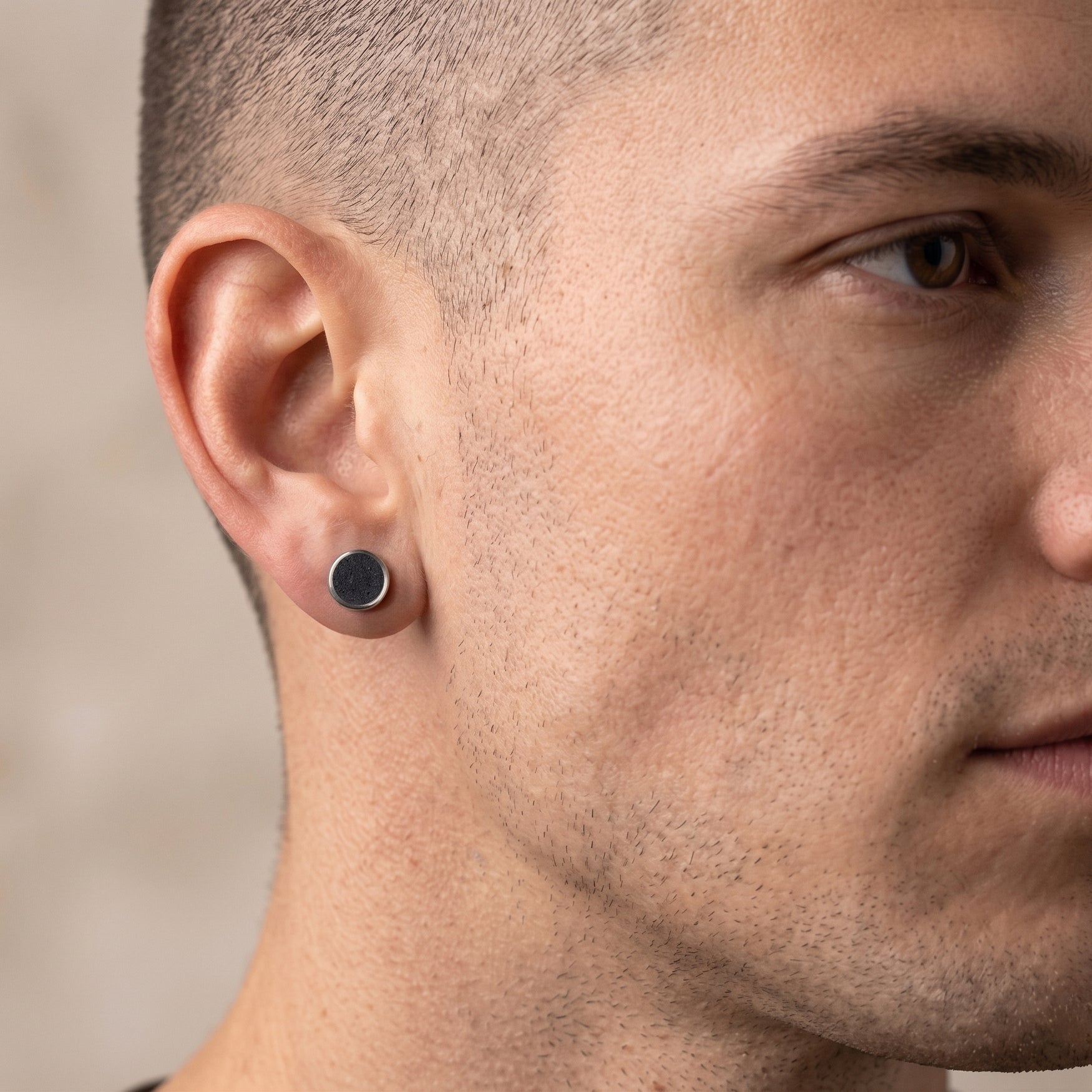 Titanium & Graphite Black Earrings M