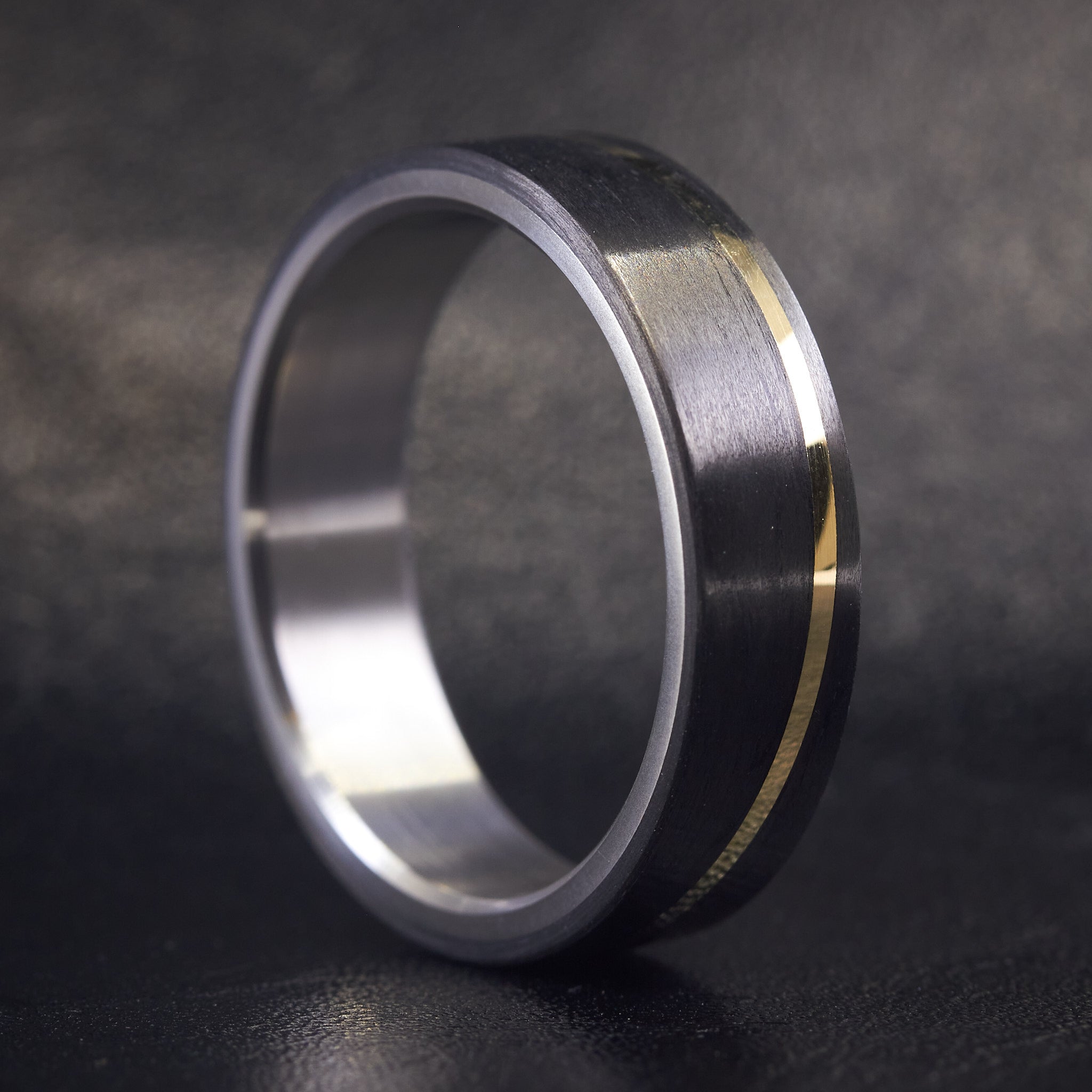 Carbon fiber 18K GOLD and titanium Ring