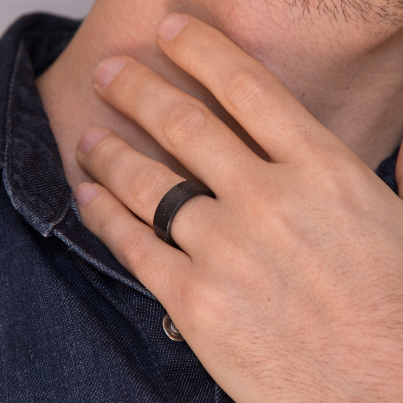 pearly black concrete ring Ring - Loreto Rings 