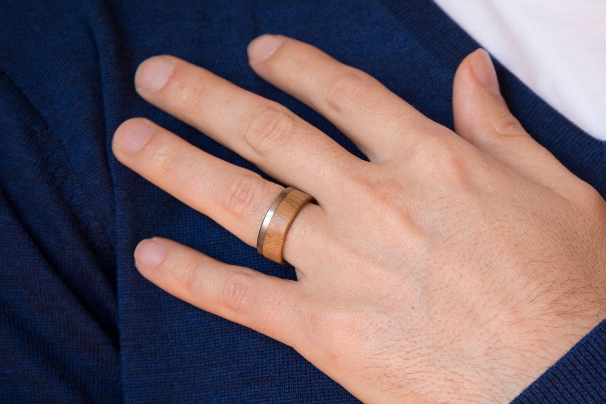 Flat olive wood and titanium Ring - Loreto Rings 