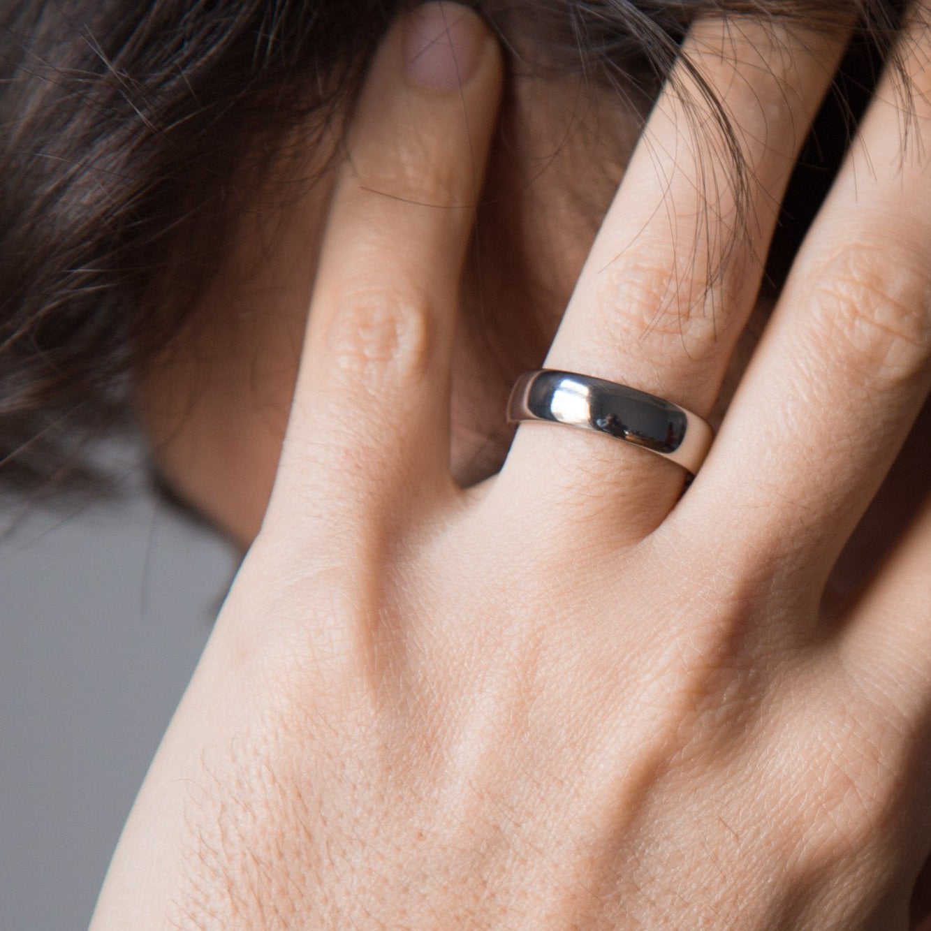 Round glossy titanium Ring - Loreto Rings 